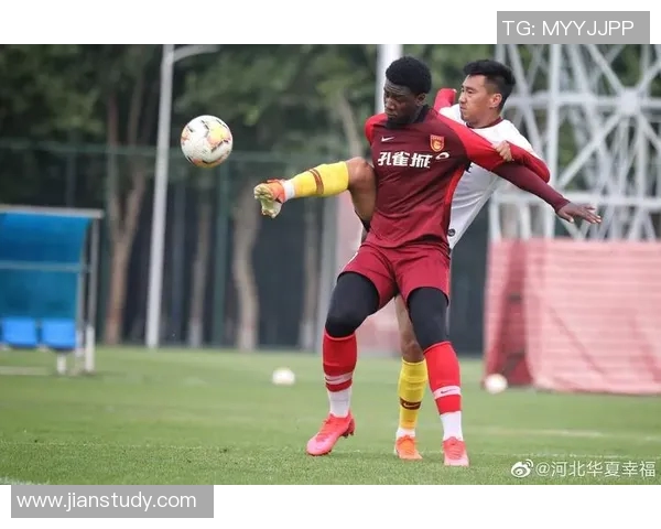 武汉足球队意识探讨与发展路径分析助力球队未来成功